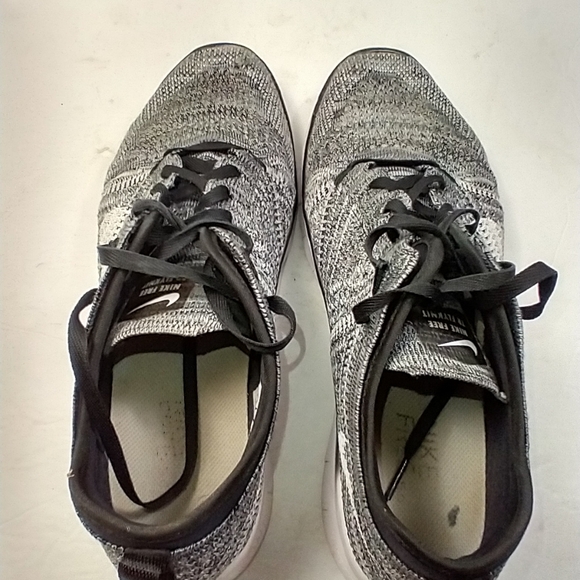 Nike Free TR Flyknit Running Sneakers Shoes Women's sz 8.5. - Picture 7 of 10